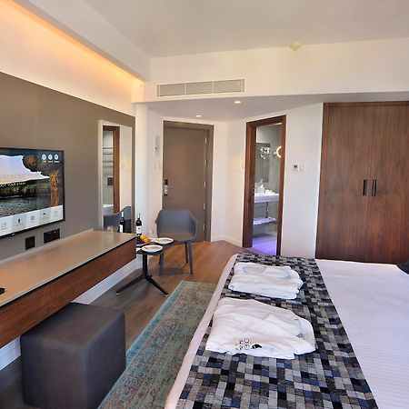 Okeanos Beach Boutique Hotel Айя Напа Екстериор снимка