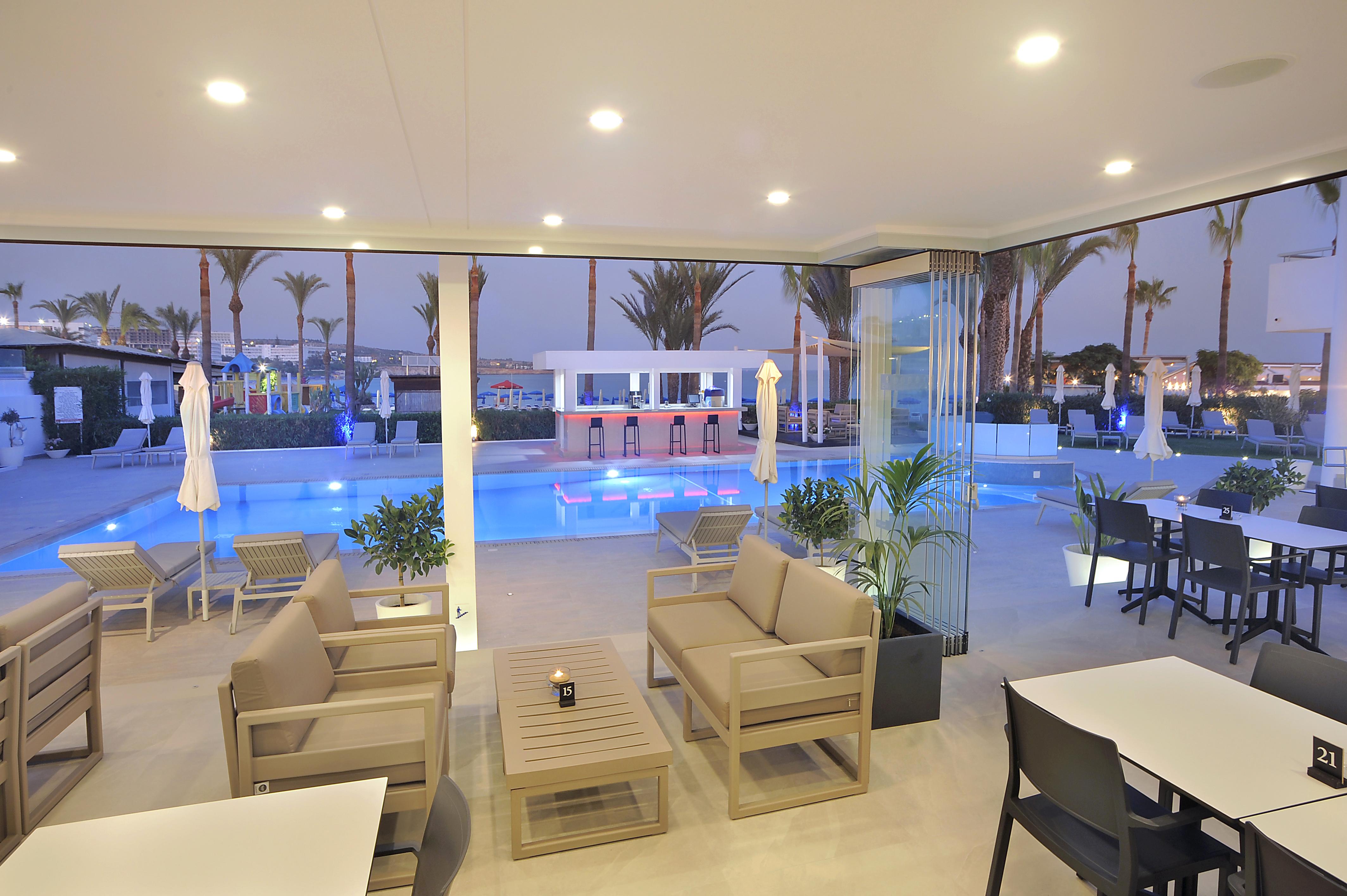 Okeanos Beach Boutique Hotel Айя Напа Екстериор снимка