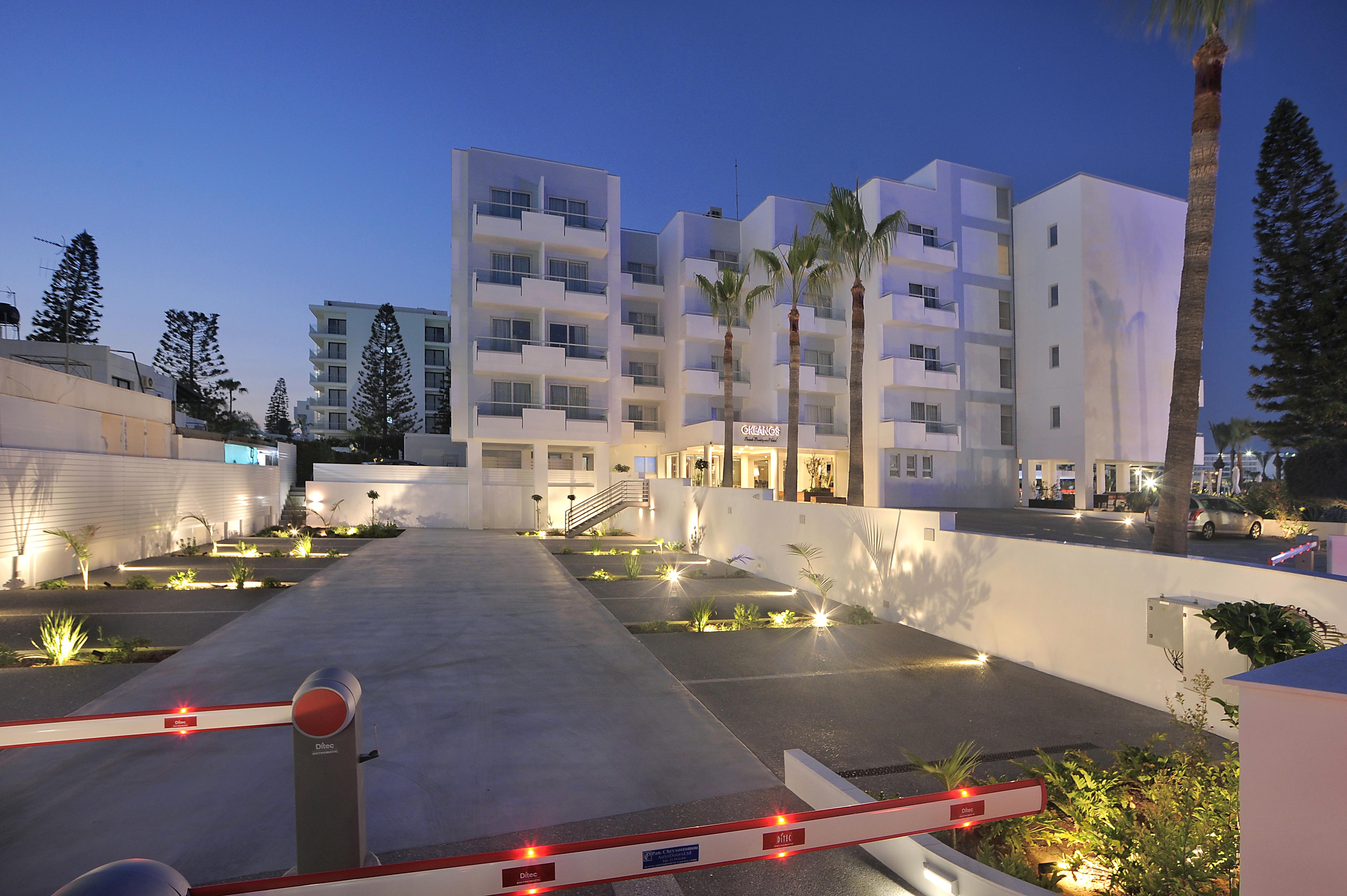 Okeanos Beach Boutique Hotel Айя Напа Екстериор снимка