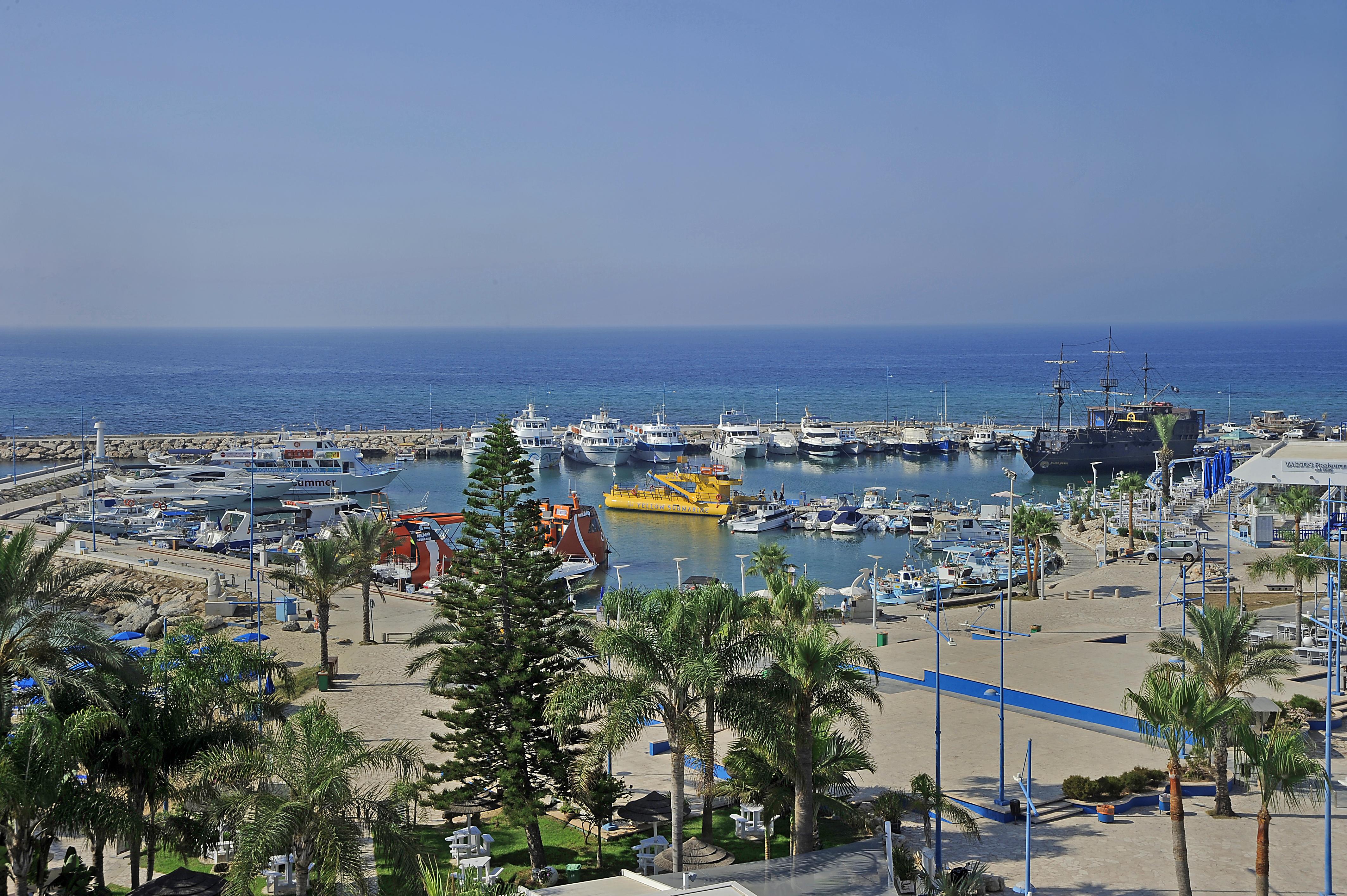 Okeanos Beach Boutique Hotel Айя Напа Екстериор снимка