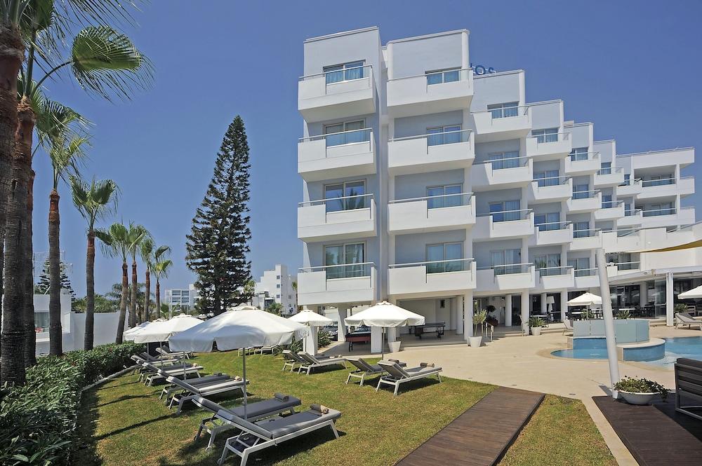 Okeanos Beach Boutique Hotel Айя Напа Екстериор снимка