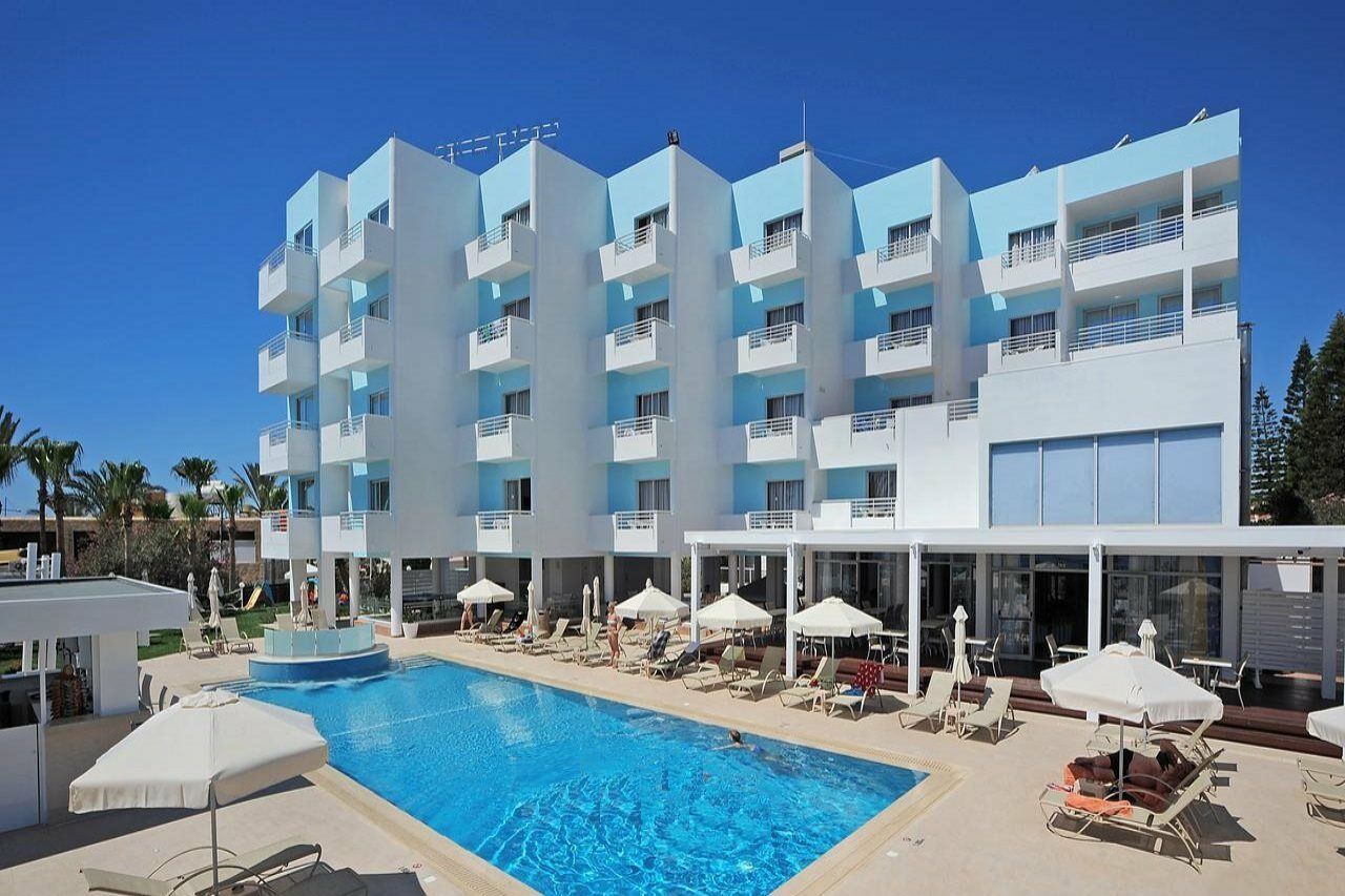 Okeanos Beach Boutique Hotel Айя Напа Екстериор снимка